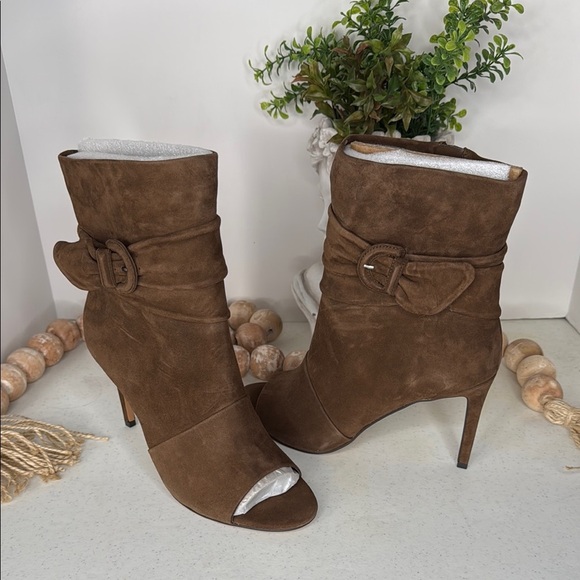 Vince Camuto Women's Antaya Open Toe Bootie Ankle Boot Sz 9.5 Mink - Picture 2 of 11